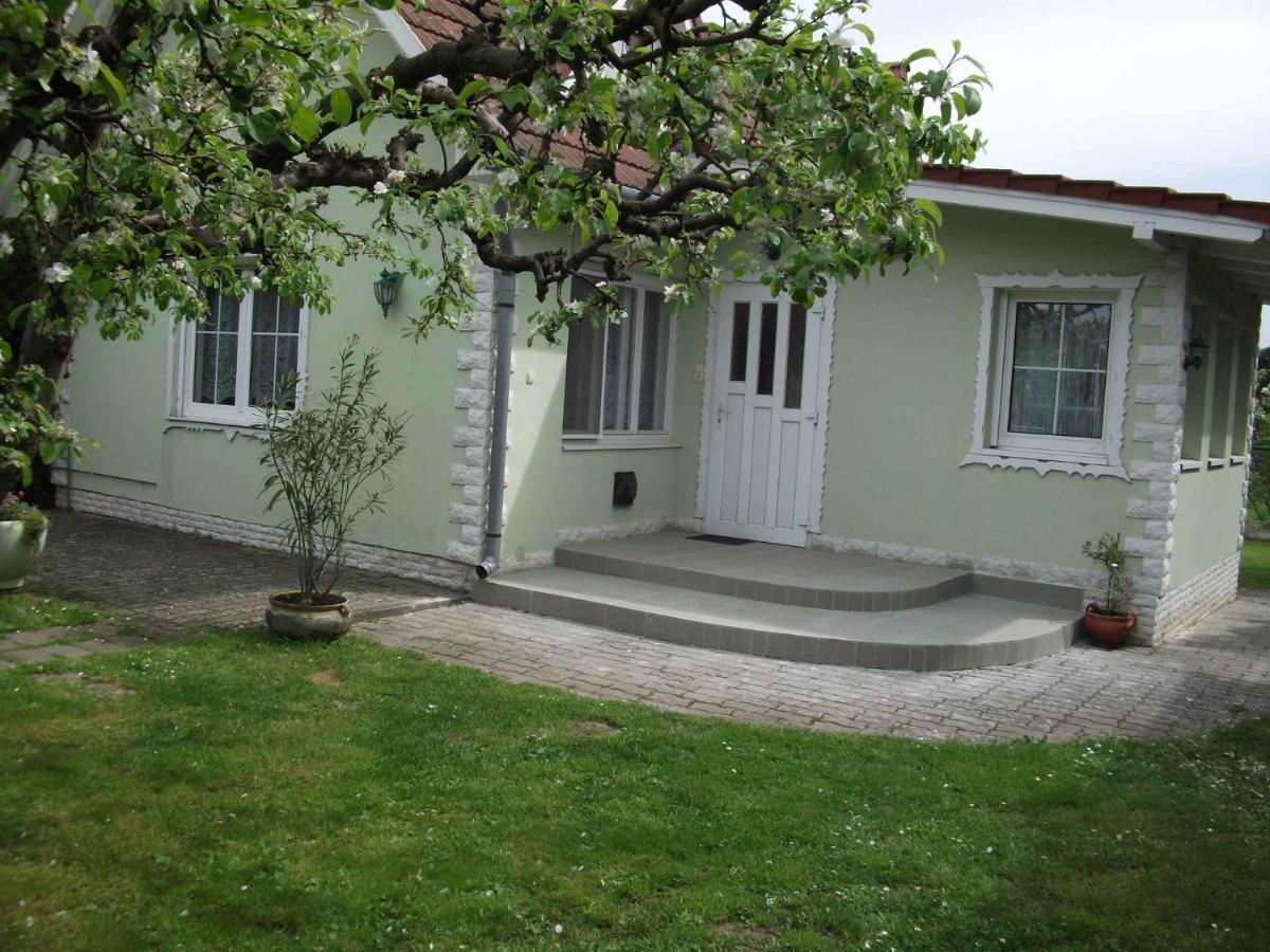 Holiday Home Balatonlelle/Balaton 19117 المظهر الخارجي الصورة